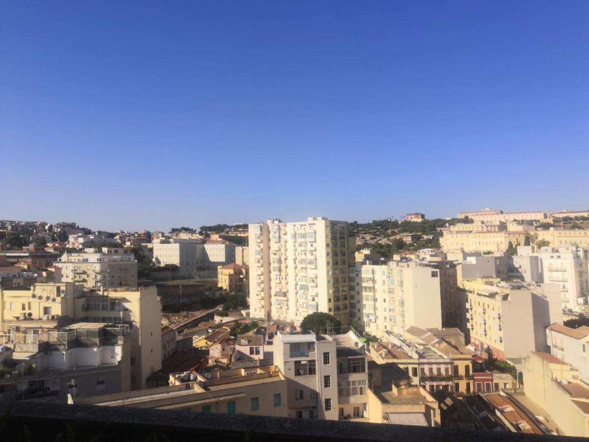 Appartamento Panoramico Cagliari, I Tre Grilli, Centro Екстер'єр фото